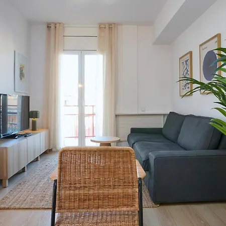 73cop1034 - Spacious With Terrace Apartment Barcelona