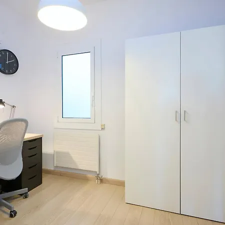73cop1034 - Spacious With Terrace