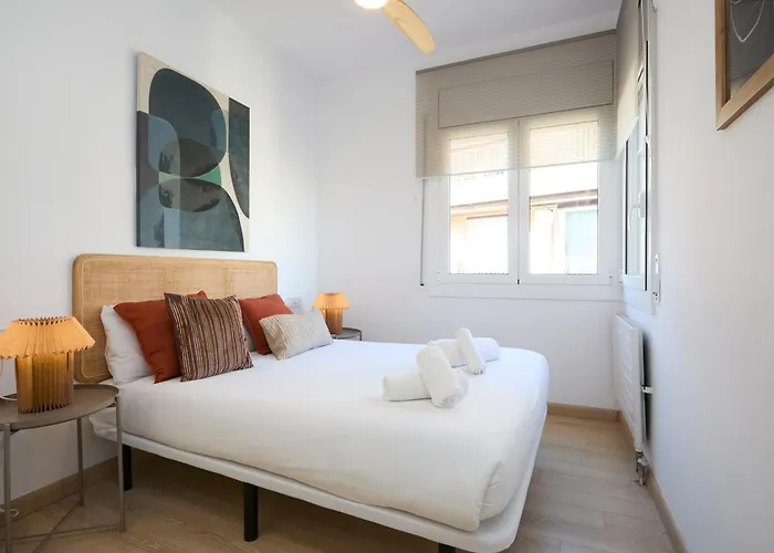 73cop1034 - Spacious With Terrace برشلونة