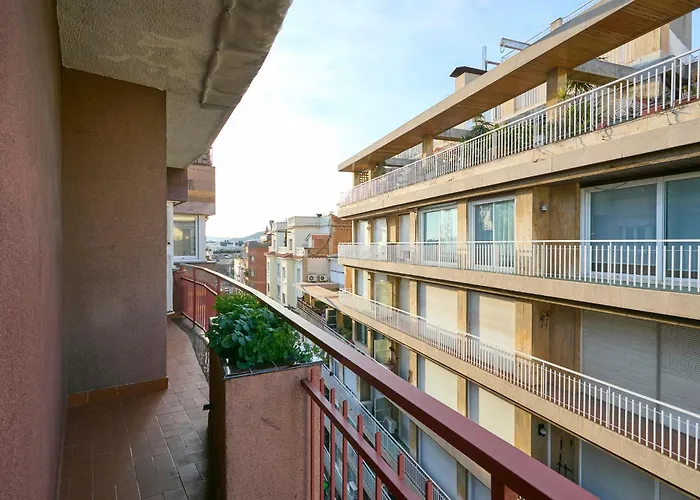 73cop1034 - Spacious With Terrace شقة برشلونة