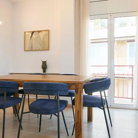 73cop1034 - Spacious With Terrace